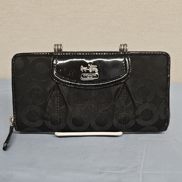 COACH OPT ART ZIP AROUND WALLET BFPM-07-154 - Picture 1 of 7